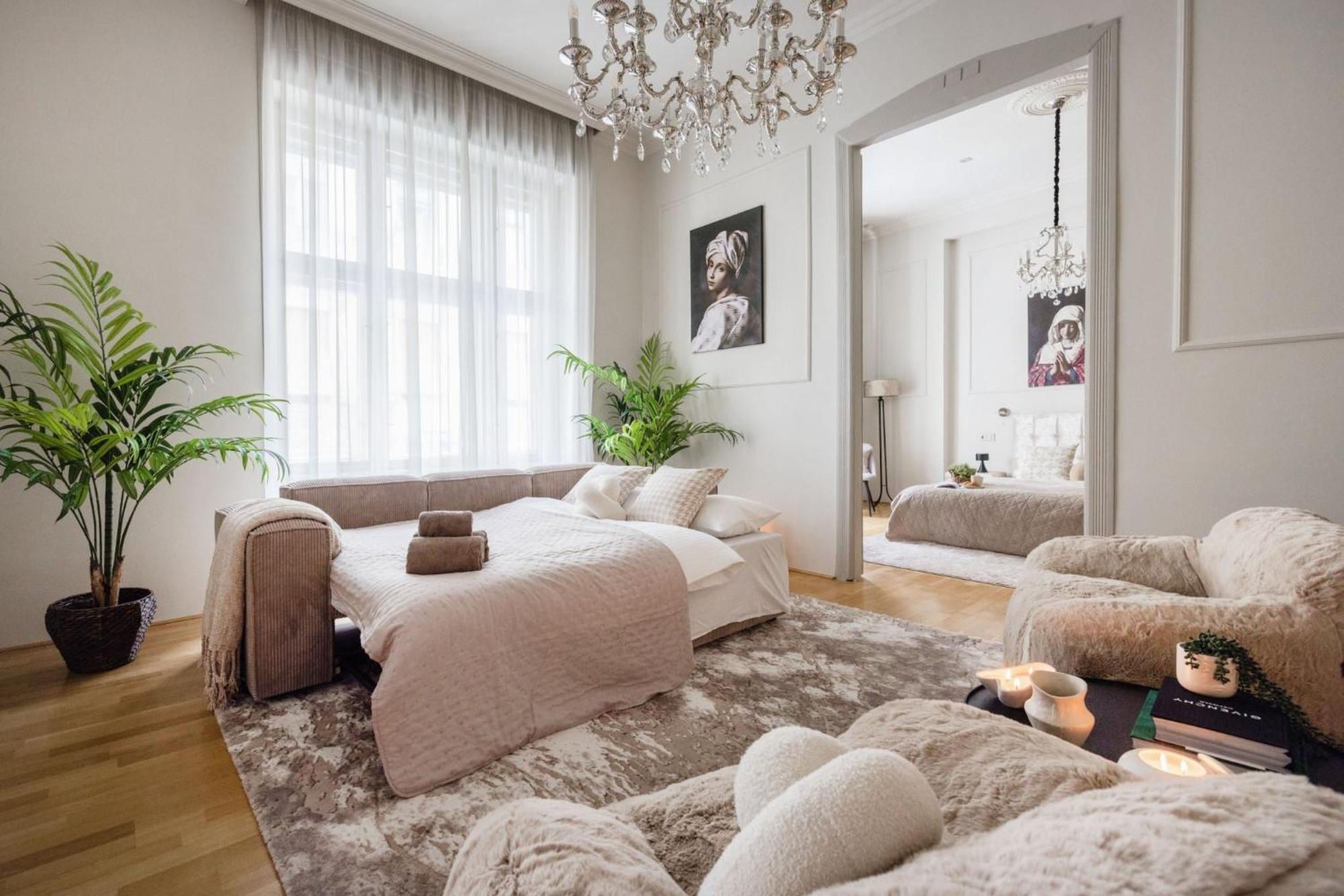 Timeless Elegant Apartment By Opera House Budapeste Exterior foto