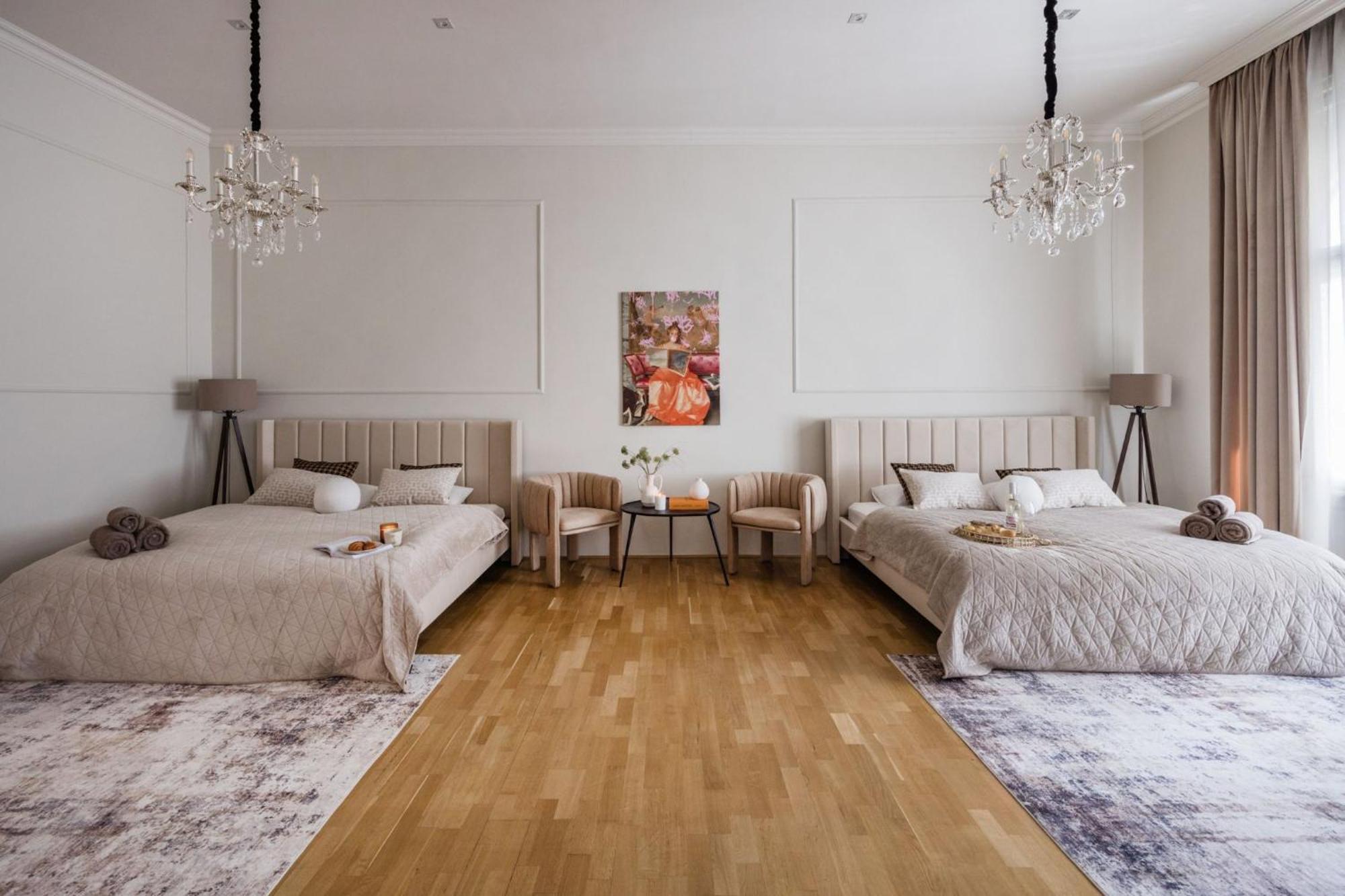 Timeless Elegant Apartment By Opera House Budapeste Exterior foto